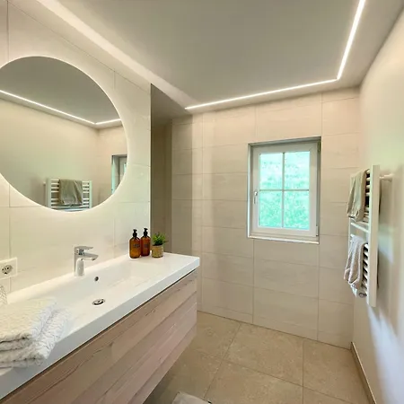 Hotel Garni Buchinger 3*