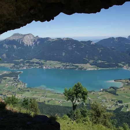 가르니 부힝어 호텔