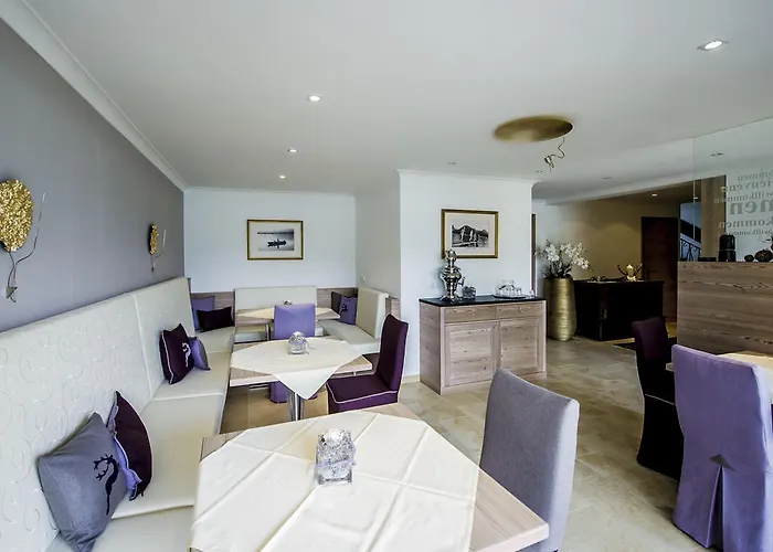 Hotel Garni Buchinger 3*